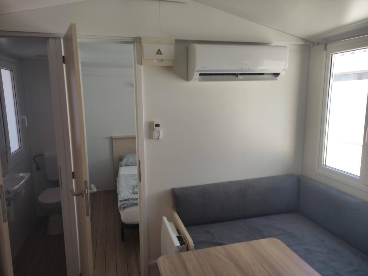 K9 Mobile Home Camp Imperial Vodice Buitenkant foto