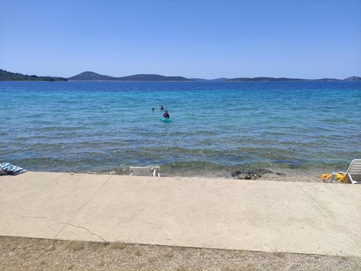 K9 Mobile Home Camp Imperial Vodice Buitenkant foto