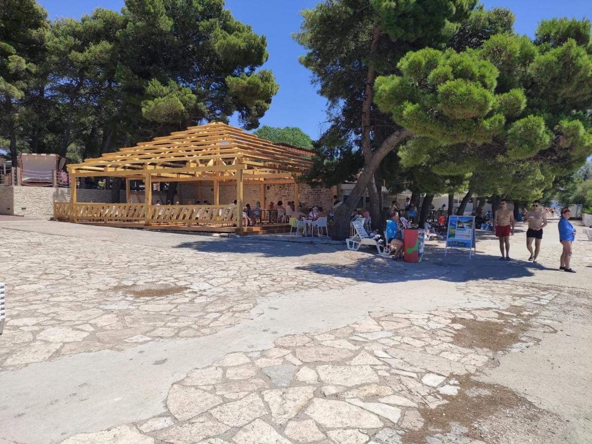 K9 Mobile Home Camp Imperial Vodice Buitenkant foto