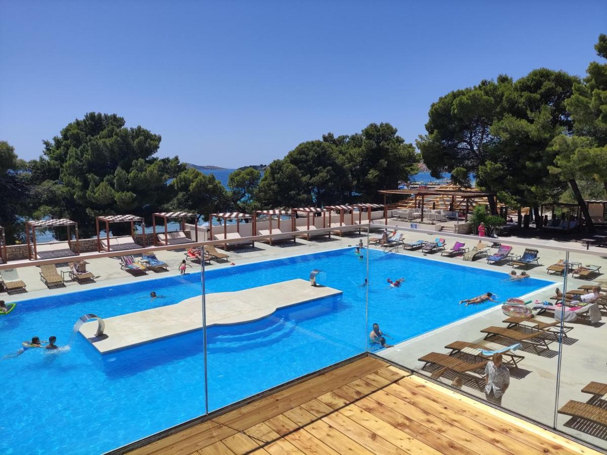 K9 Mobile Home Camp Imperial Vodice Buitenkant foto