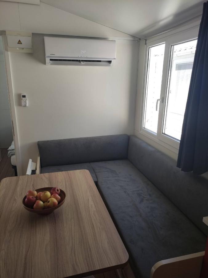 K9 Mobile Home Camp Imperial Vodice Buitenkant foto