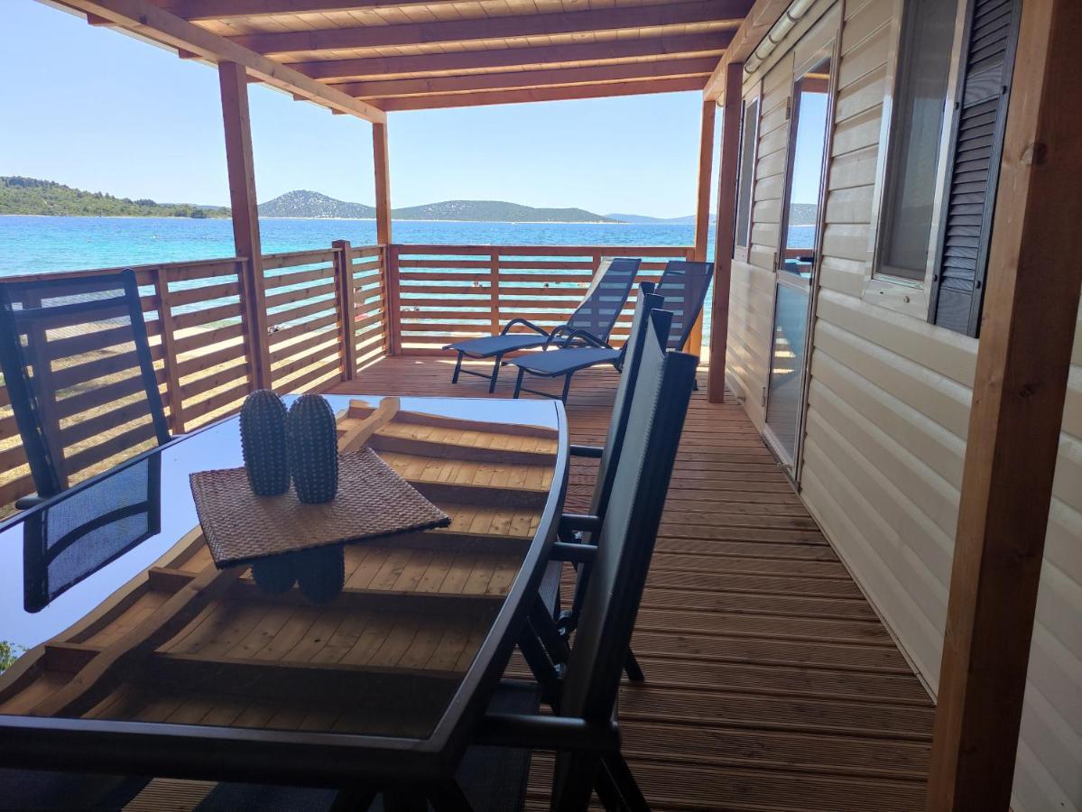 K9 Mobile Home Camp Imperial Vodice Buitenkant foto